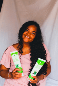 Nathalie elise cheveux aloe